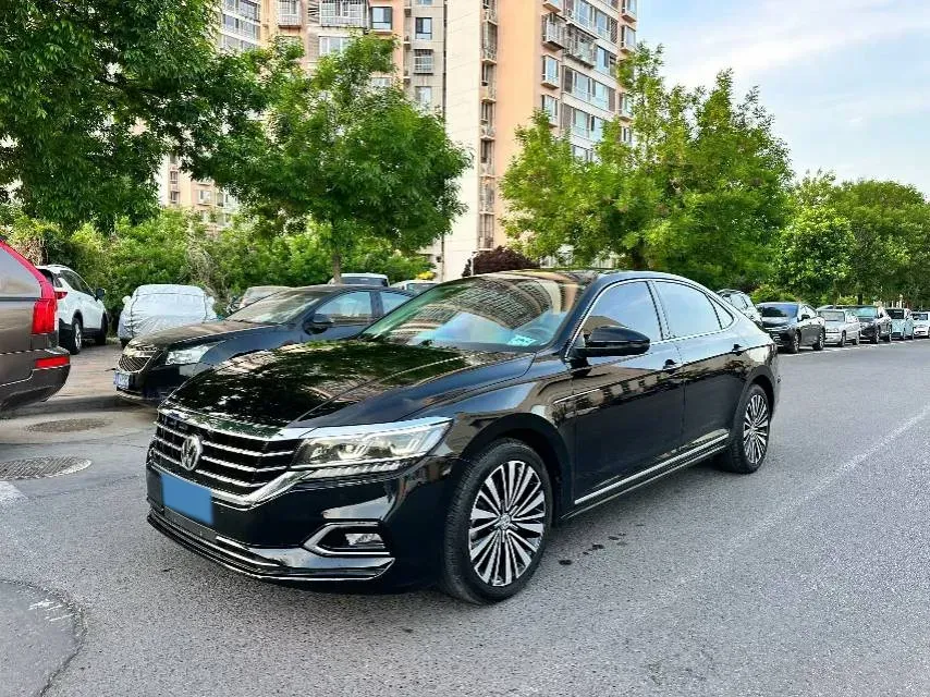 2019 Volvo V40 1.5T 152HP L4 6AT,autocango,china used car exporter,china ev exporter,chinese used car exporter,chinese used ev exporter