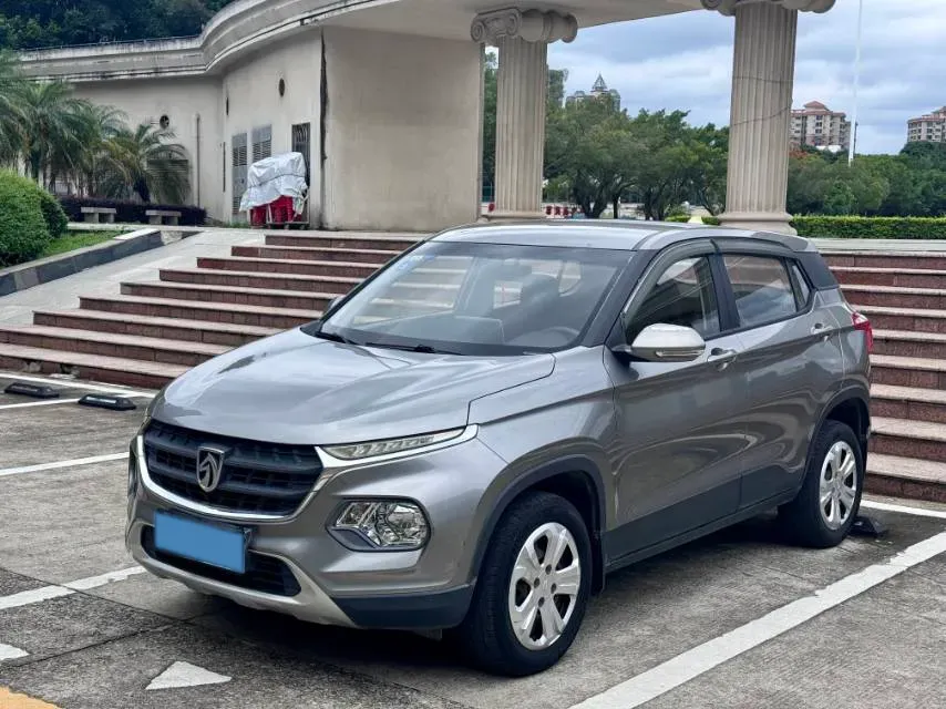 2017 BaoJun 510 1.5L 112HP L4 6MT,autocango,china used car exporter,china ev exporter,chinese used car exporter,chinese used ev exporter