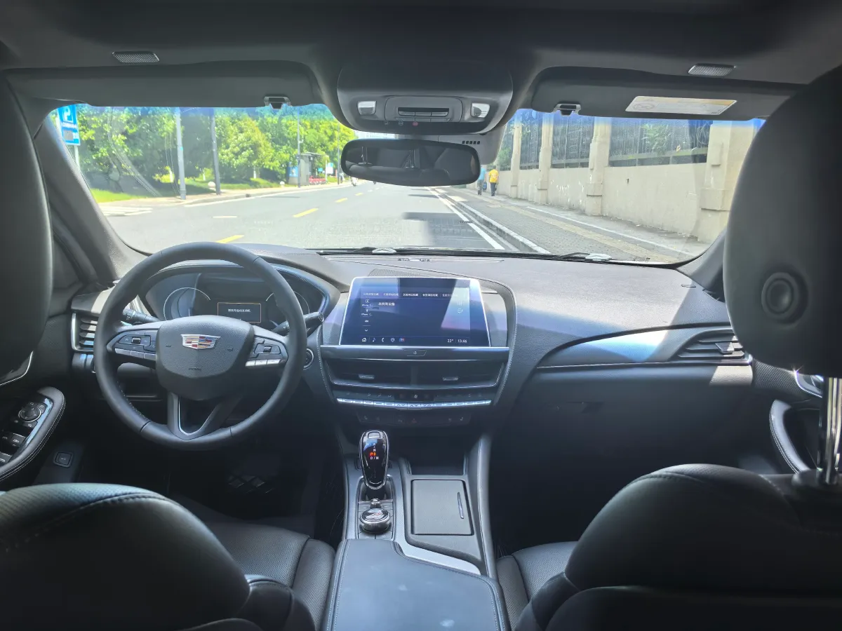 2022 Cadillac CT5 2.0T 237HP L4 10AT,autocango,china used car exporter,china ev exporter,chinese used car exporter,chinese used ev exporter