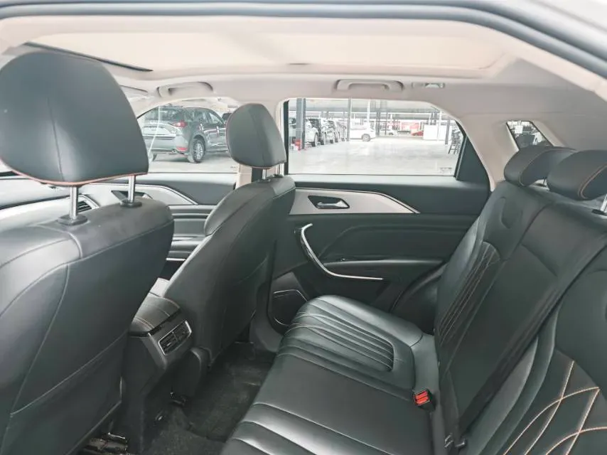 2023 Bestune T77 1.5T 169HP L4 7DCT,autocango,china used car exporter,china ev exporter,chinese used car exporter,chinese used ev exporter