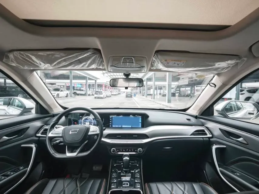 2023 Bestune T77 1.5T 169HP L4 7DCT,autocango,china used car exporter,china ev exporter,chinese used car exporter,chinese used ev exporter