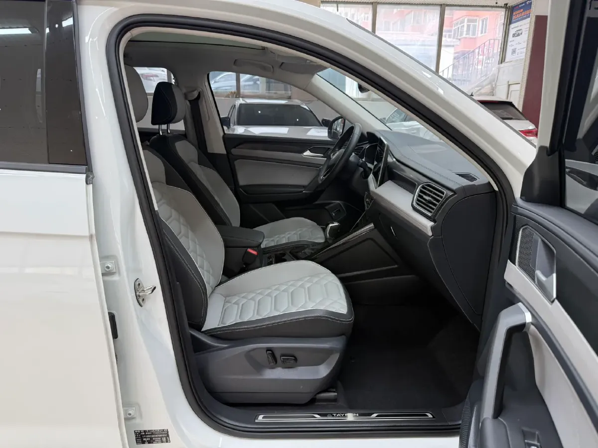 2023 Volkswagen Tayron 1.4T 150HP L4 7DCT,autocango,china used car exporter,china ev exporter,chinese used car exporter,chinese used ev exporter