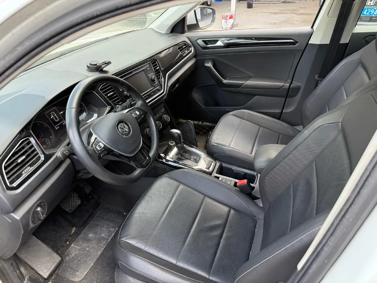 2018 Borgward BX7 2.0T 224HP L4 6AT,autocango,china used car exporter,china ev exporter,chinese used car exporter,chinese used ev exporter