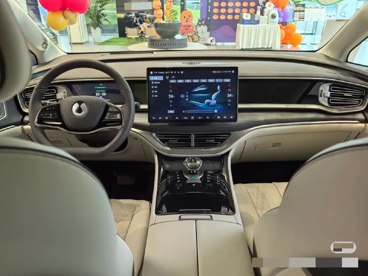 2023 Denza D9 1.5T 139HP L4 E-CVT PHEV 20.39KWH,autocango,china used car exporter,china ev exporter,chinese used car exporter,chinese used ev exporter
