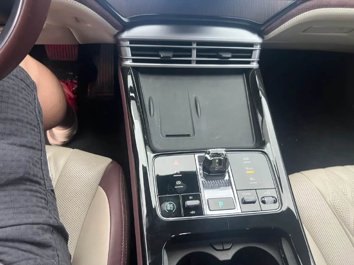 2023 BYD Seal 1.5T 139HP L4 E-CVT PHEV 17.6KWH,autocango,china used car exporter,china ev exporter,chinese used car exporter,chinese used ev exporter