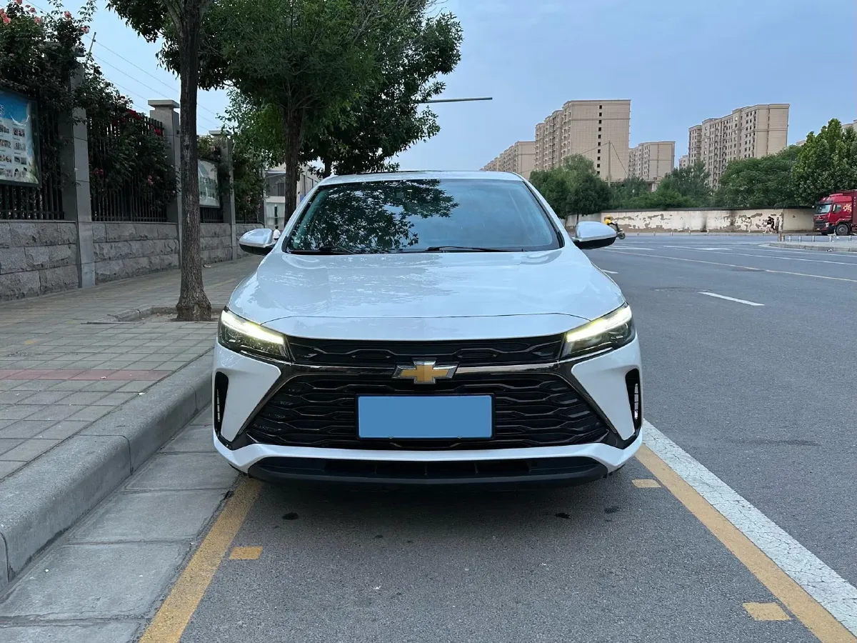 2023 Chevrolet Monza 1.5L 113HP L4 6DCT,autocango,china used car exporter,china ev exporter,chinese used car exporter,chinese used ev exporter