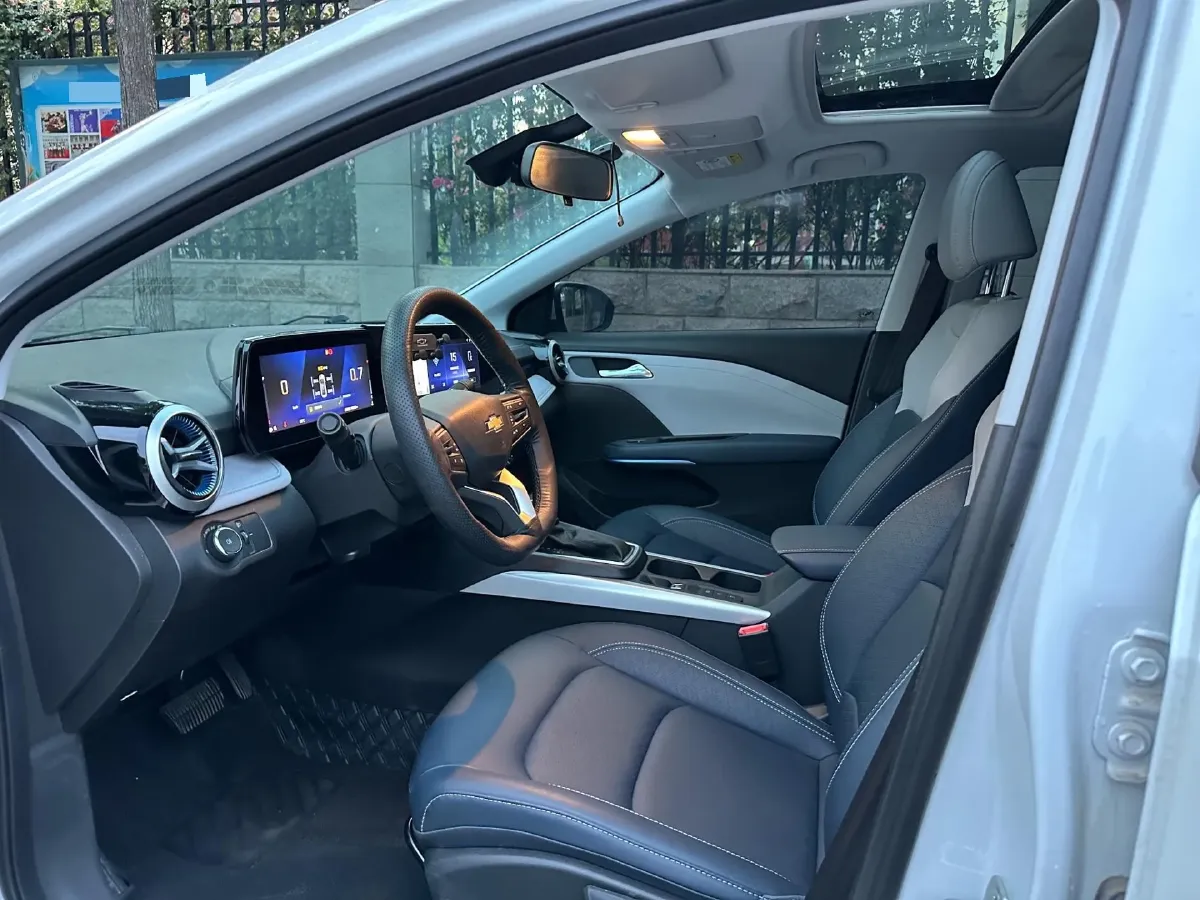 2023 Chevrolet Monza 1.5L 113HP L4 6DCT,autocango,china used car exporter,china ev exporter,chinese used car exporter,chinese used ev exporter