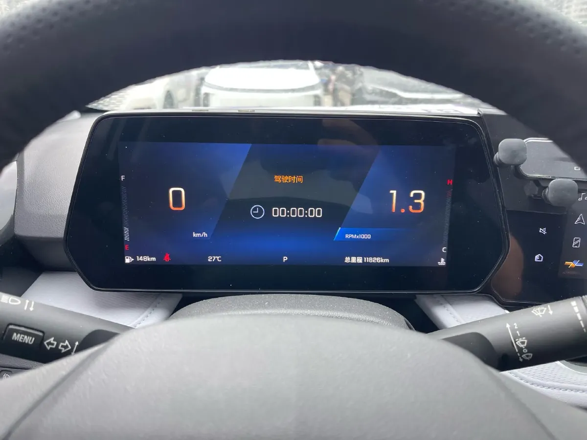2023 Chevrolet Monza 1.5L 113HP L4 6DCT,autocango,china used car exporter,china ev exporter,chinese used car exporter,chinese used ev exporter