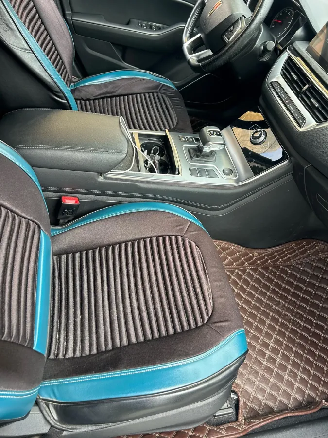 2020 HongQi H5 1.5T 169HP L4 7DCT,autocango,china used car exporter,china ev exporter,chinese used car exporter,chinese used ev exporter