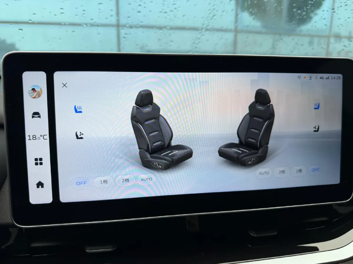2024 Geely Preface 2.0T 190HP L4 7DCT,autocango,china used car exporter,china ev exporter,chinese used car exporter,chinese used ev exporter