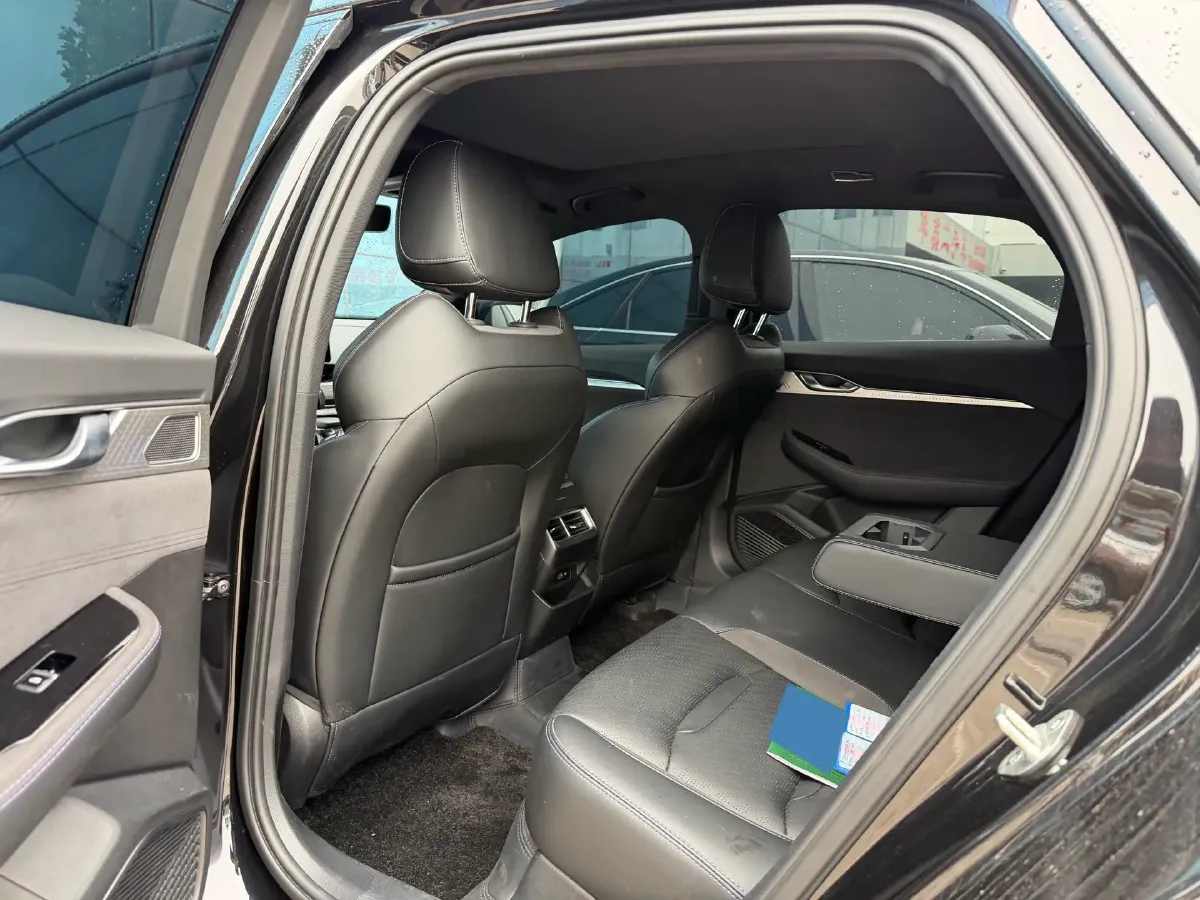 2024 Geely Preface 2.0T 190HP L4 7DCT,autocango,china used car exporter,china ev exporter,chinese used car exporter,chinese used ev exporter