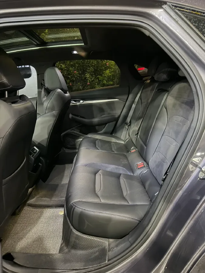 2024 Geely Preface 2.0T 190HP L4 7DCT,autocango,china used car exporter,china ev exporter,chinese used car exporter,chinese used ev exporter
