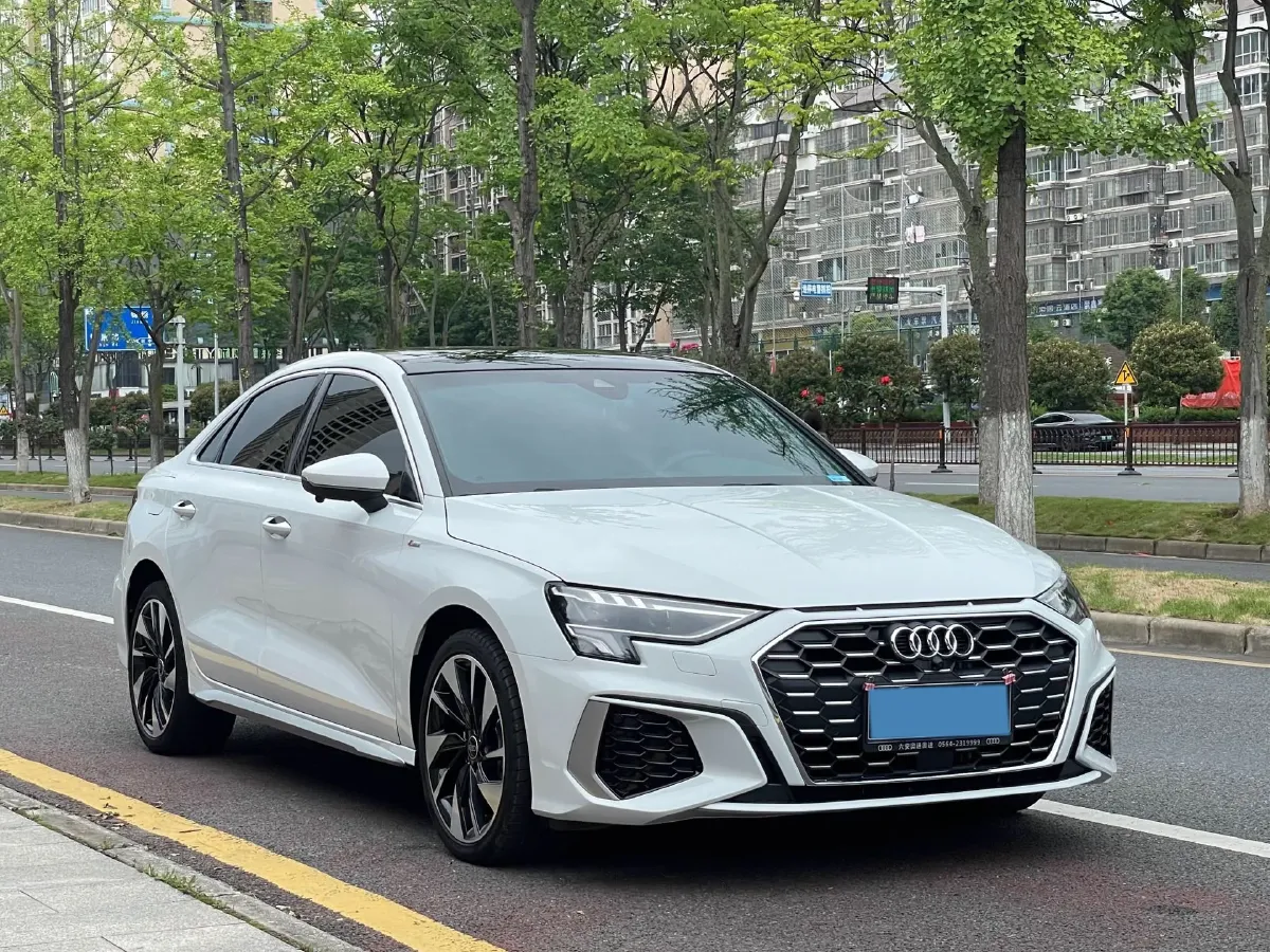 2022 Audi A3 1.4T 150HP L4 7DCT,autocango,china used car exporter,china ev exporter,chinese used car exporter,chinese used ev exporter