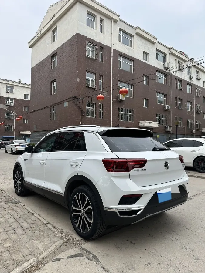 2019 Volkswagen T-Roc 1.4T 150HP L4 7DCT,autocango,china used car exporter,china ev exporter,chinese used car exporter,chinese used ev exporter