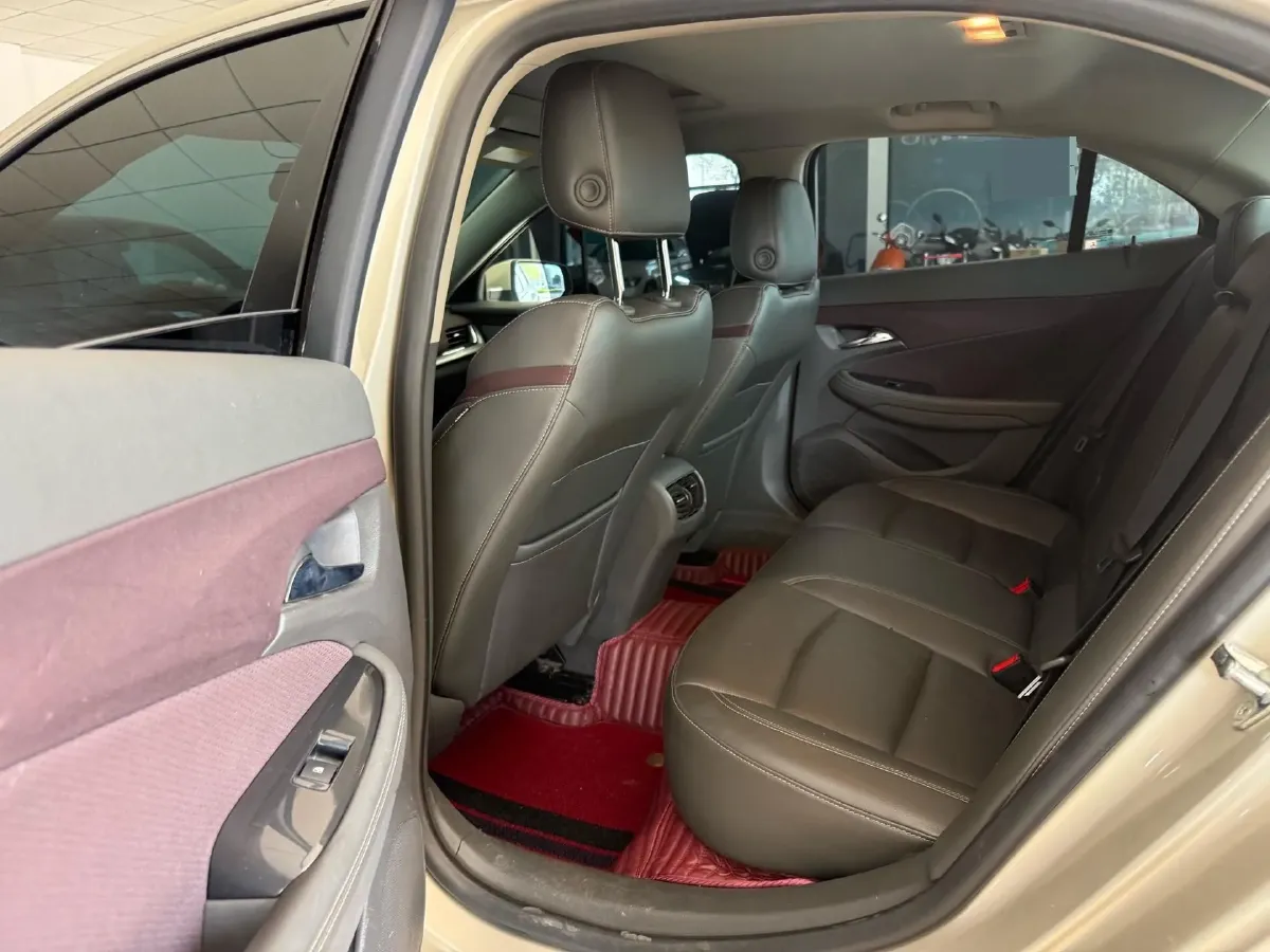 2018 Chevrolet Malibu 1.5T 170HP L4 6AT,autocango,china used car exporter,china ev exporter,chinese used car exporter,chinese used ev exporter