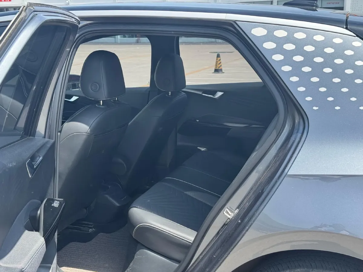 2023 Volkswagen ID.3 BEV 52.8KWH,autocango,china used car exporter,china ev exporter,chinese used car exporter,chinese used ev exporter