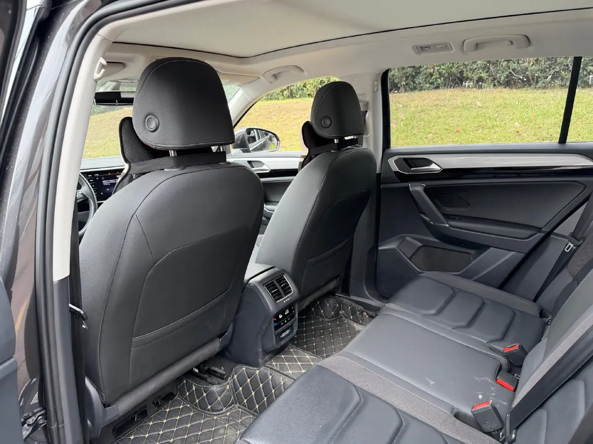 2020 Volkswagen Tayron X 2.0T 186HP L4 7DCT,autocango,china used car exporter,china ev exporter,chinese used car exporter,chinese used ev exporter