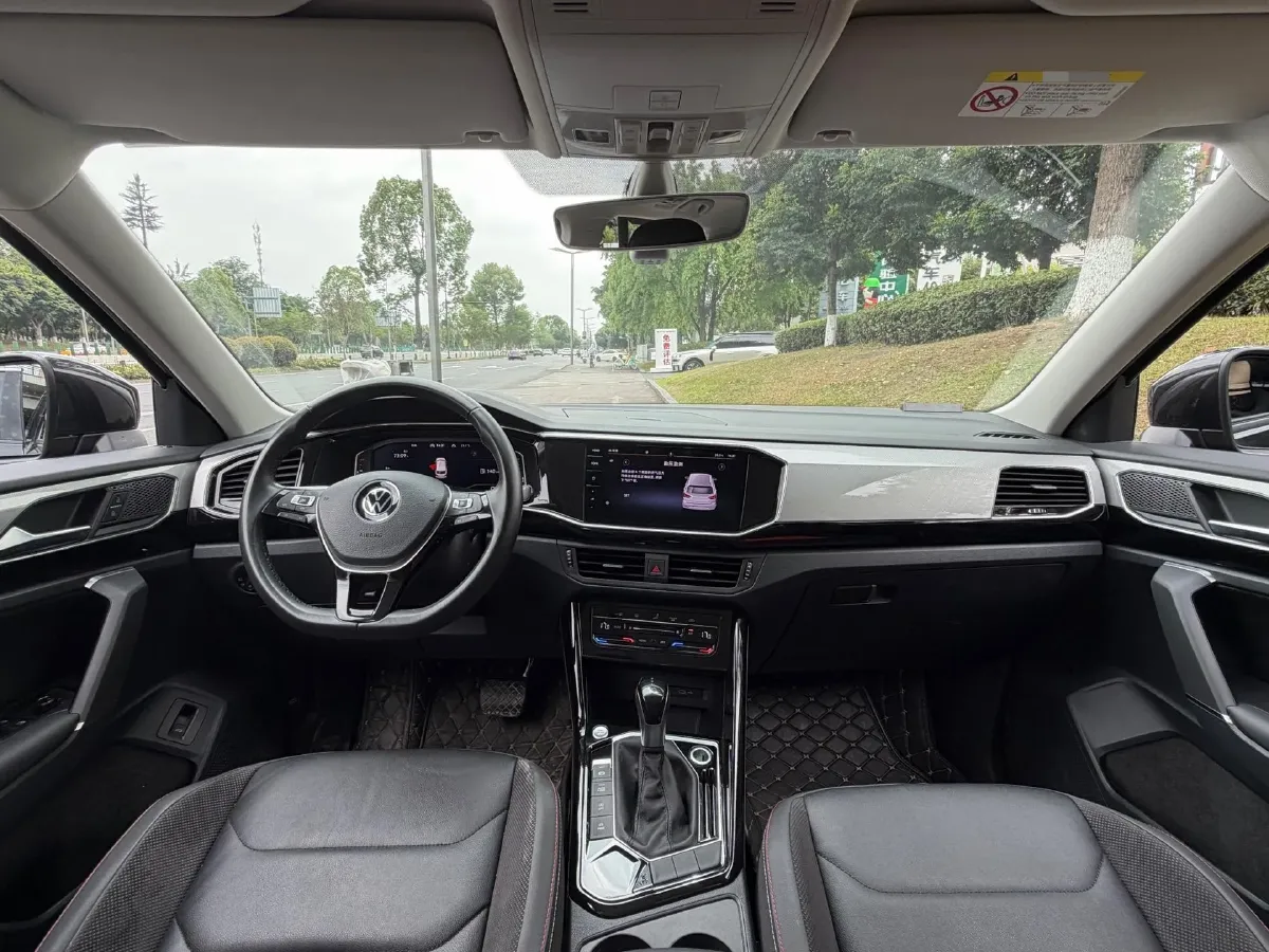 2020 Volkswagen Tayron X 2.0T 186HP L4 7DCT,autocango,china used car exporter,china ev exporter,chinese used car exporter,chinese used ev exporter