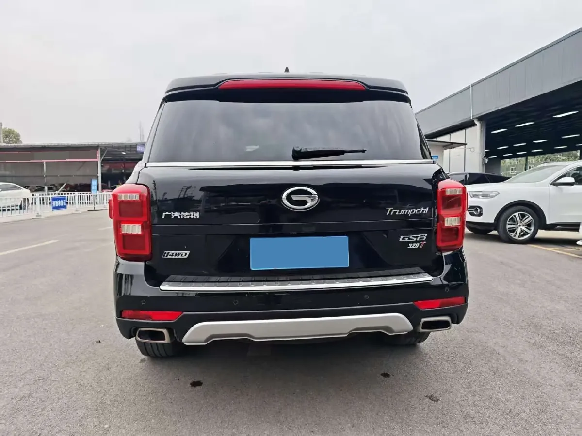 2017 GAC Trumpchi GS8 2.0T 201HP L4 6AT,autocango,china used car exporter,china ev exporter,chinese used car exporter,chinese used ev exporter