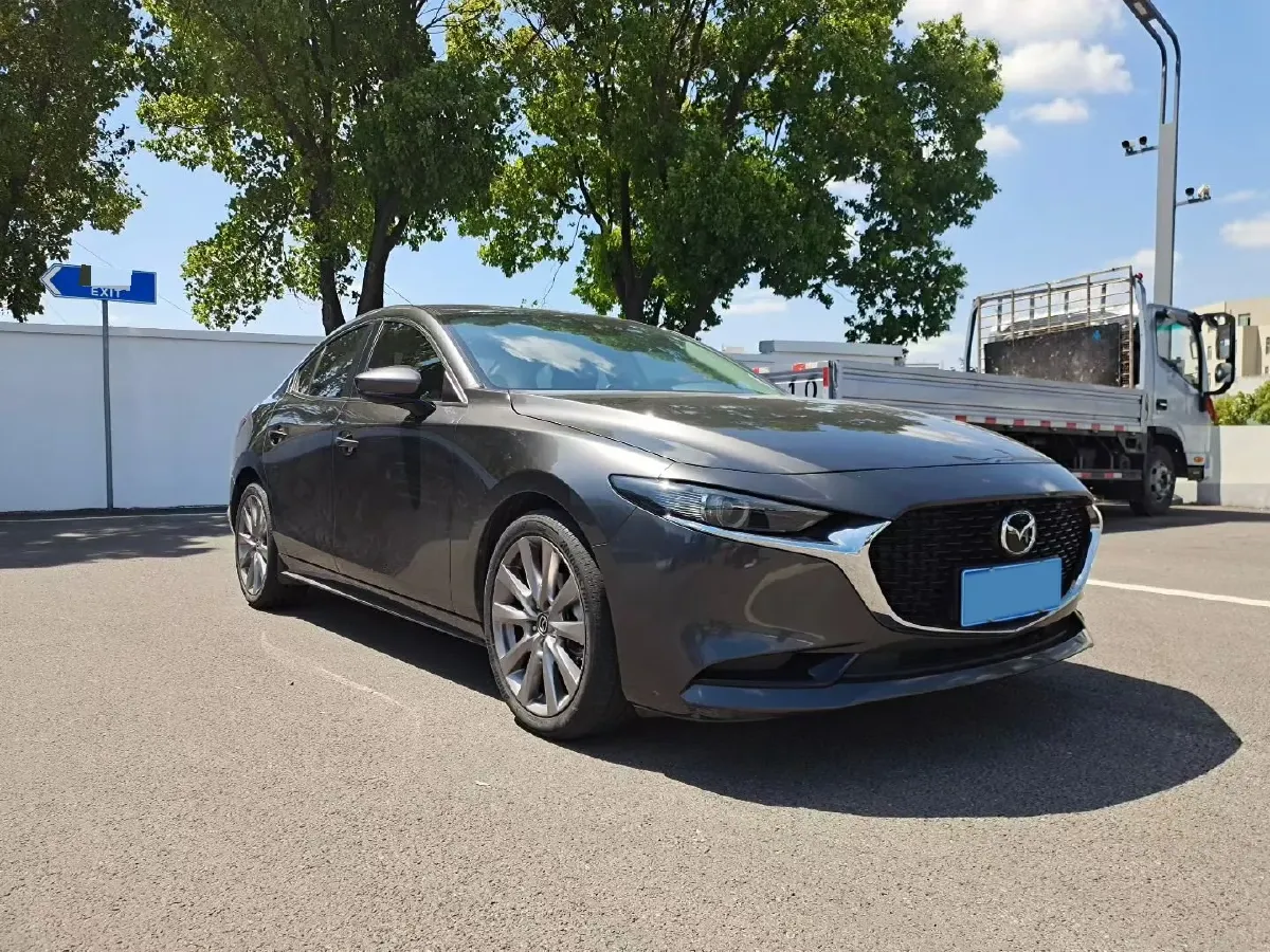 2022 Mazda 3 Axela 2.0L 158HP L4 6AT,autocango,china used car exporter,china ev exporter,chinese used car exporter,chinese used ev exporter