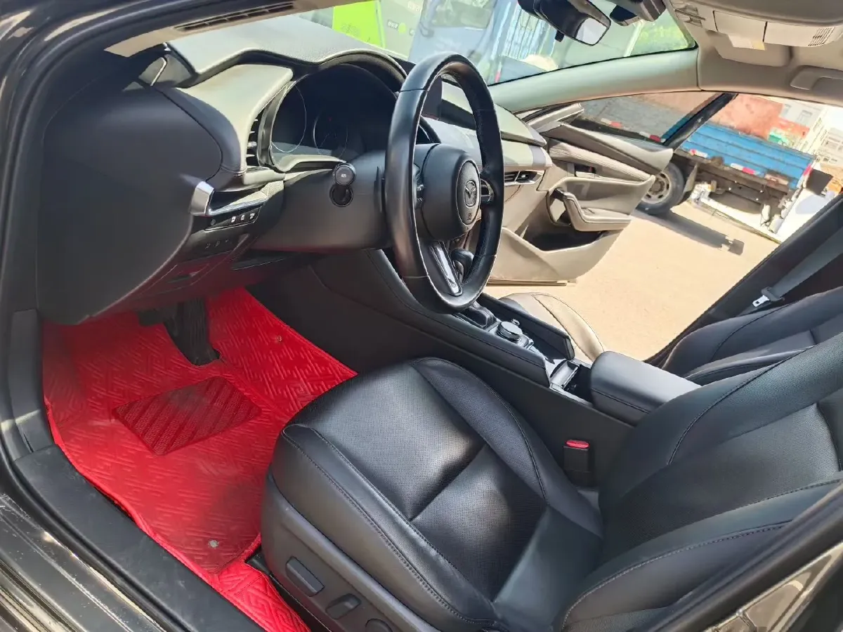 2022 Mazda 3 Axela 2.0L 158HP L4 6AT,autocango,china used car exporter,china ev exporter,chinese used car exporter,chinese used ev exporter