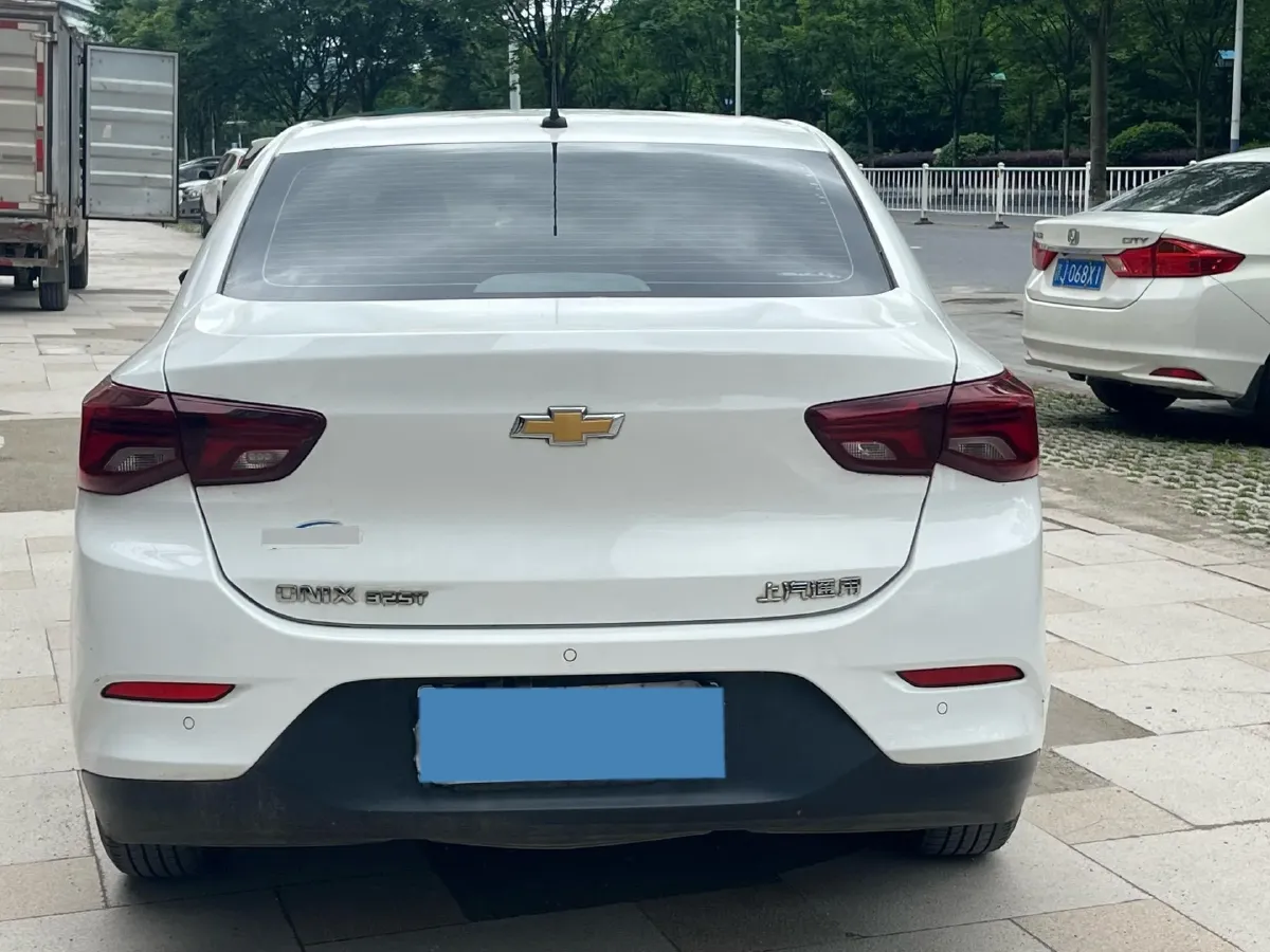 2021 Chevrolet Cavalier 1.0T 125HP L3 6AT,autocango,china used car exporter,china ev exporter,chinese used car exporter,chinese used ev exporter