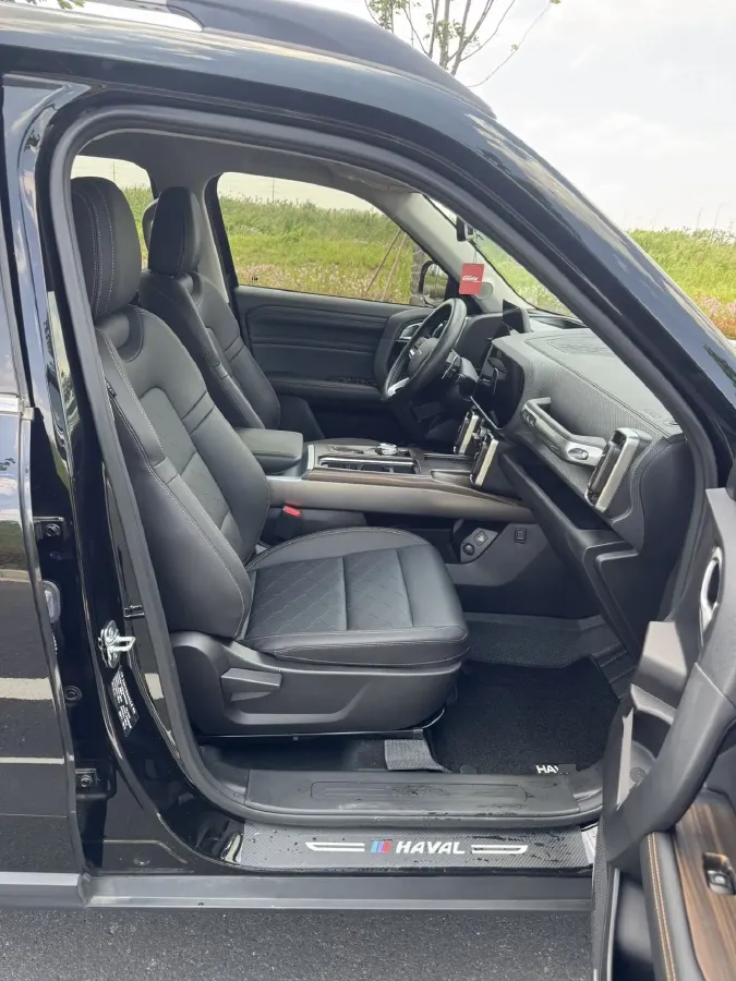 2024 Haval Dargo 1.5T 184HP L4 7DCT,autocango,china used car exporter,china ev exporter,chinese used car exporter,chinese used ev exporter