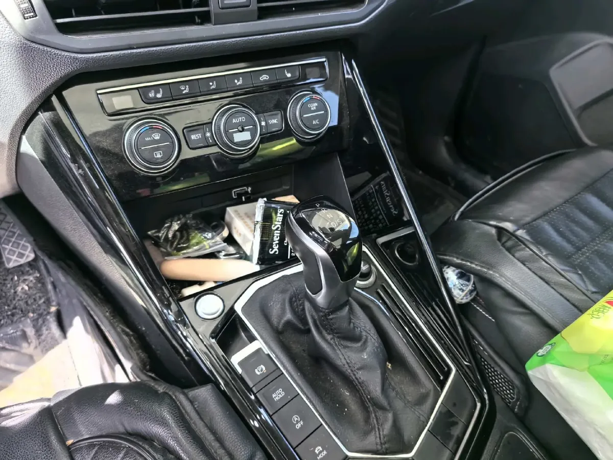 2019 Volkswagen Tayron 2.0T 186HP L4 7DCT,autocango,china used car exporter,china ev exporter,chinese used car exporter,chinese used ev exporter