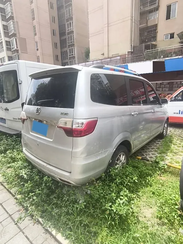 2014 BAIC WeiWang M20 1.5L 116HP L4 5MT,autocango,china used car exporter,china ev exporter,chinese used car exporter,chinese used ev exporter