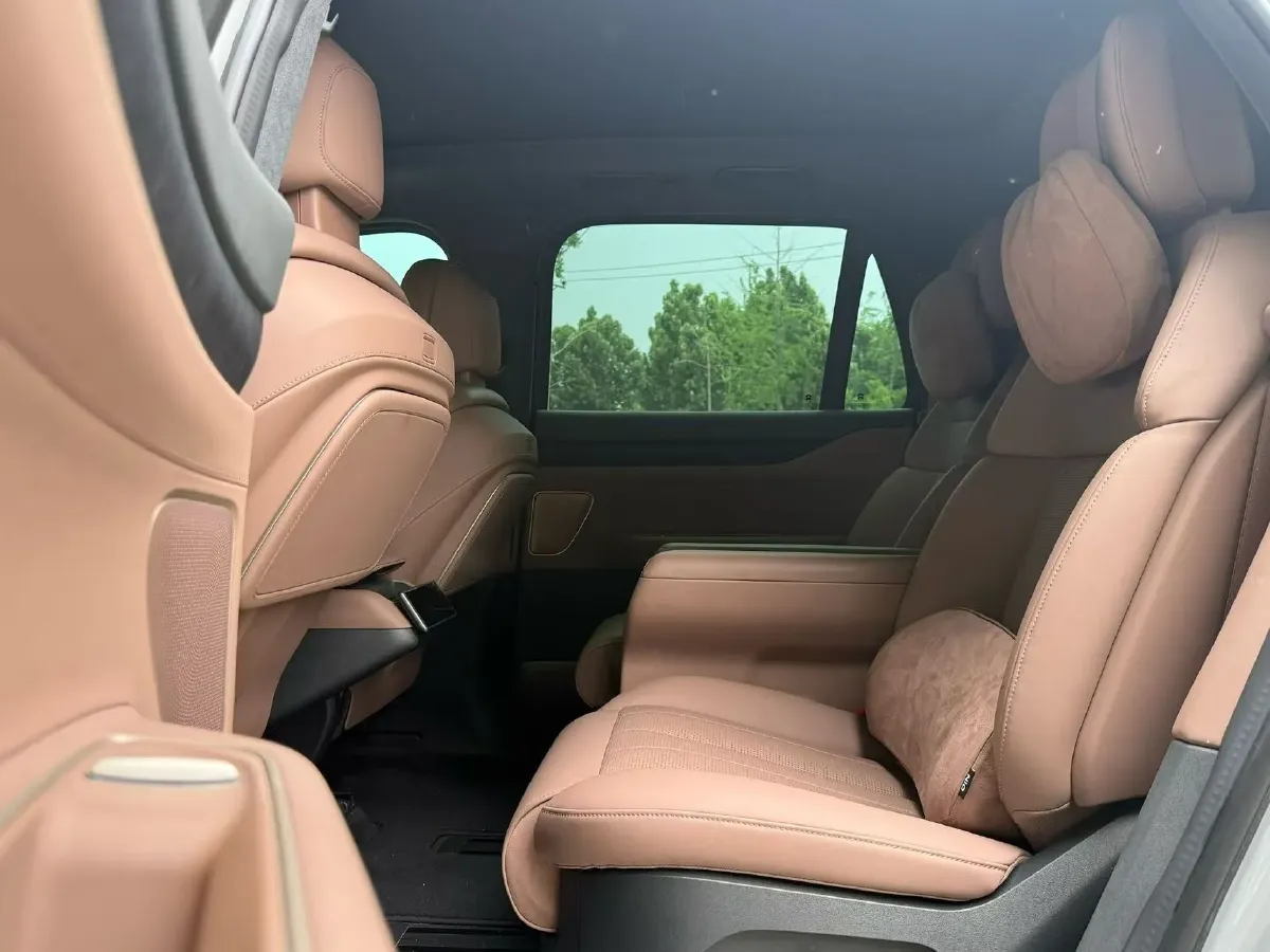 2024 NIO ES8 BEV 100KWH,autocango,china used car exporter,china ev exporter,chinese used car exporter,chinese used ev exporter