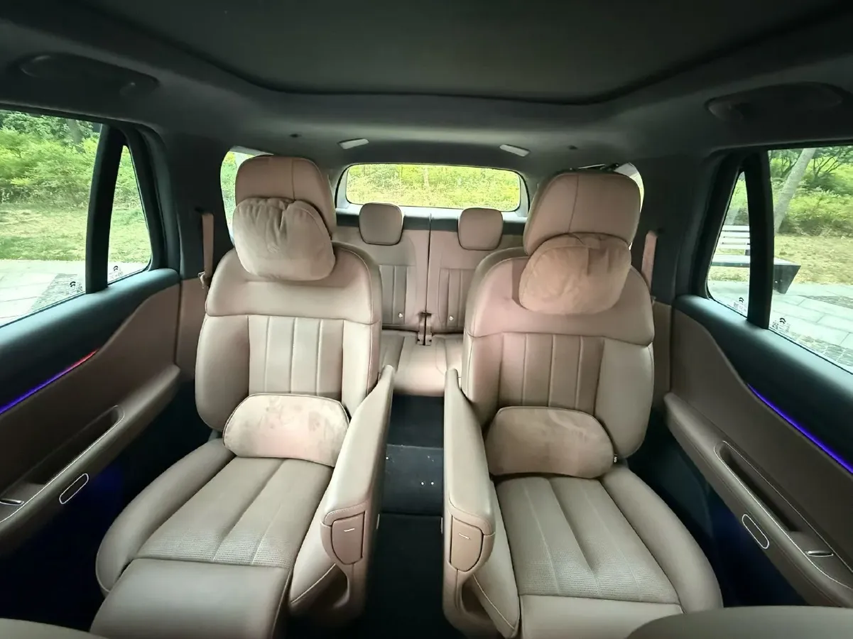 2024 NIO ES8 BEV 100KWH,autocango,china used car exporter,china ev exporter,chinese used car exporter,chinese used ev exporter