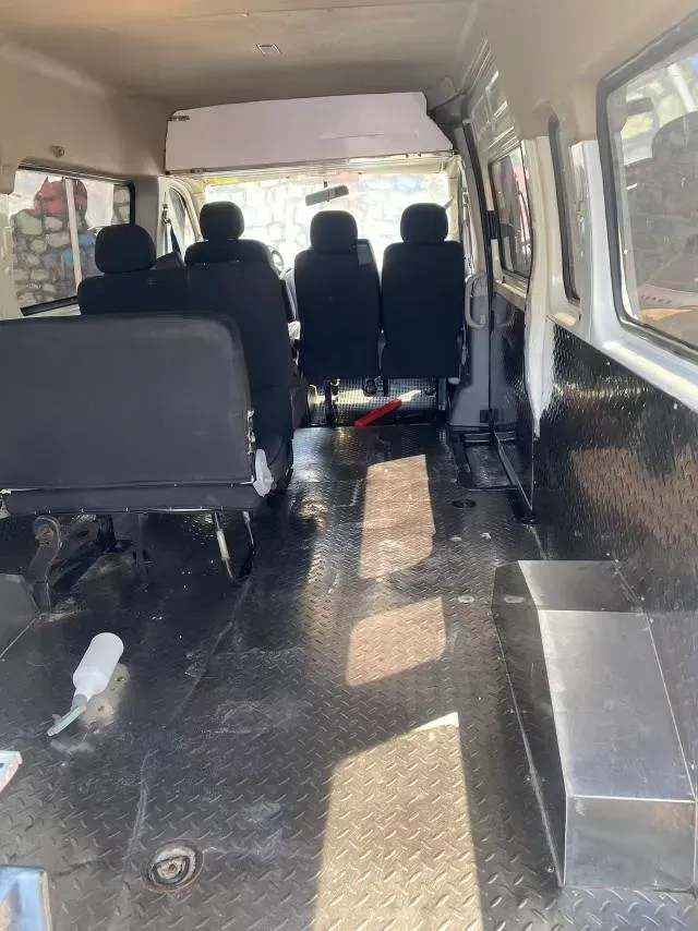 2021 MAXUS XinTu V80 2.0T 139HP L4 6MT,autocango,china used car exporter,china ev exporter,chinese used car exporter,chinese used ev exporter