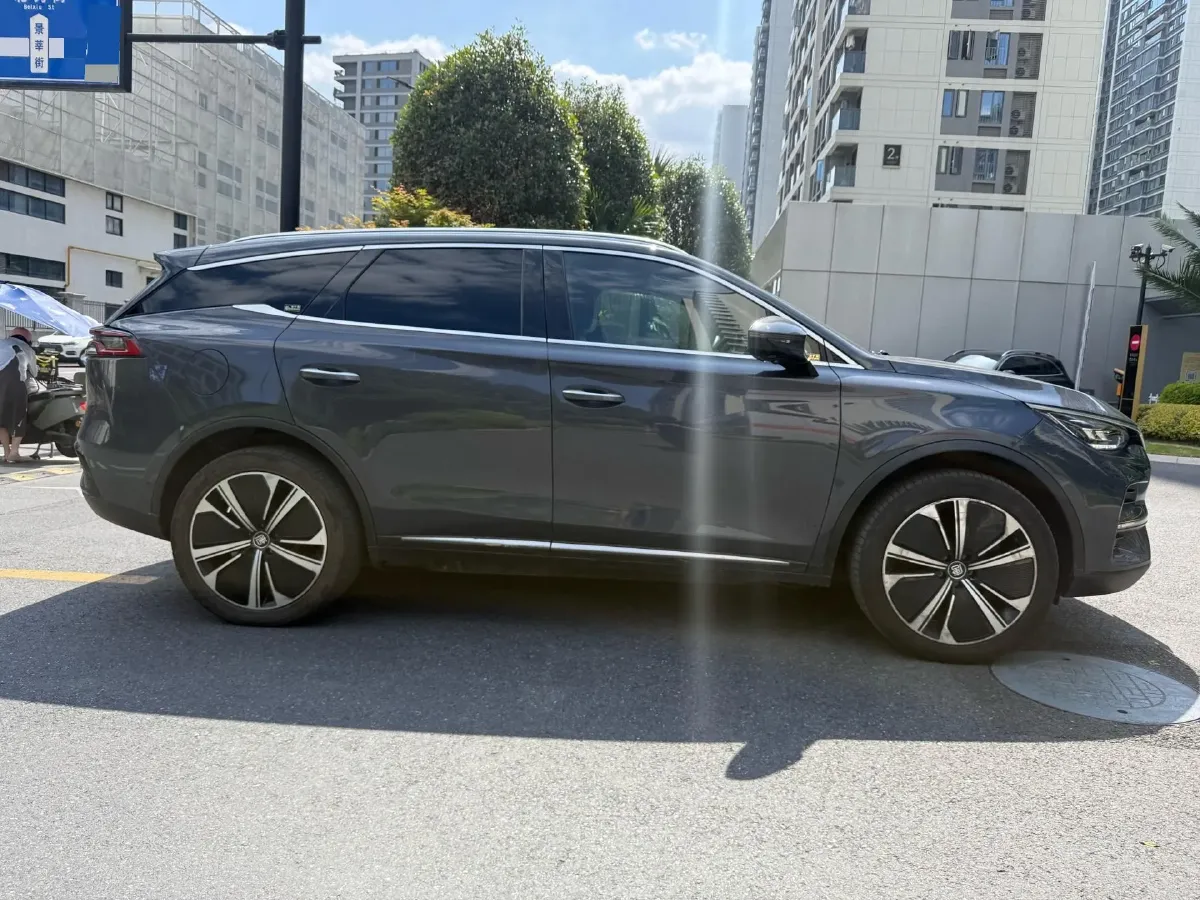2022 Roewe iMAX8 BEV 90KWH,autocango,china used car exporter,china ev exporter,chinese used car exporter,chinese used ev exporter