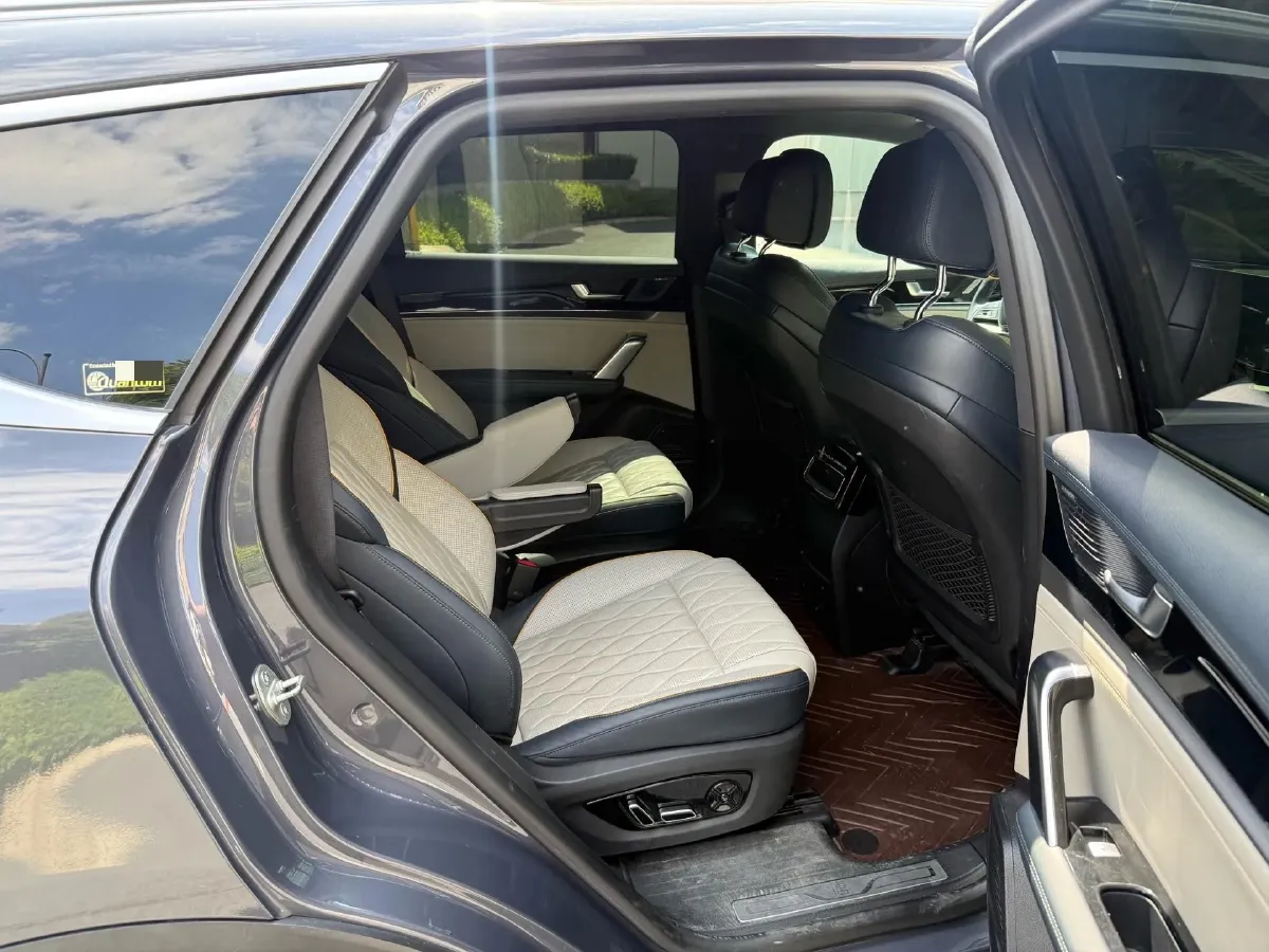 2022 Roewe iMAX8 BEV 90KWH,autocango,china used car exporter,china ev exporter,chinese used car exporter,chinese used ev exporter