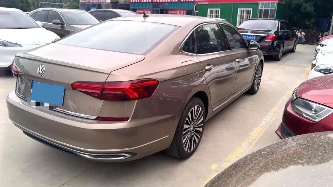 2019 Volvo V40 1.5T 152HP L4 6AT,autocango,china used car exporter,china ev exporter,chinese used car exporter,chinese used ev exporter