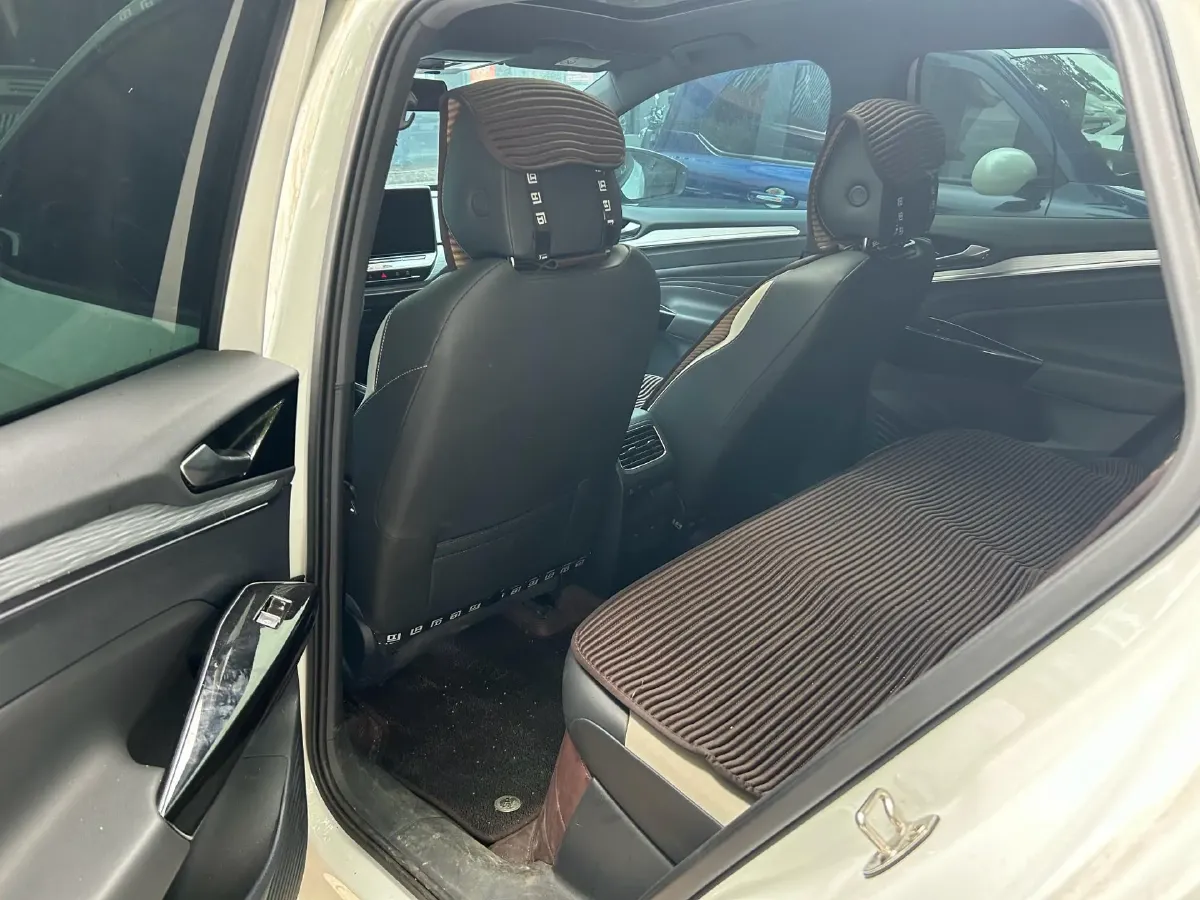 2024 Volkswagen ID.4 Crozz BEV 55.7KWH,autocango,china used car exporter,china ev exporter,chinese used car exporter,chinese used ev exporter