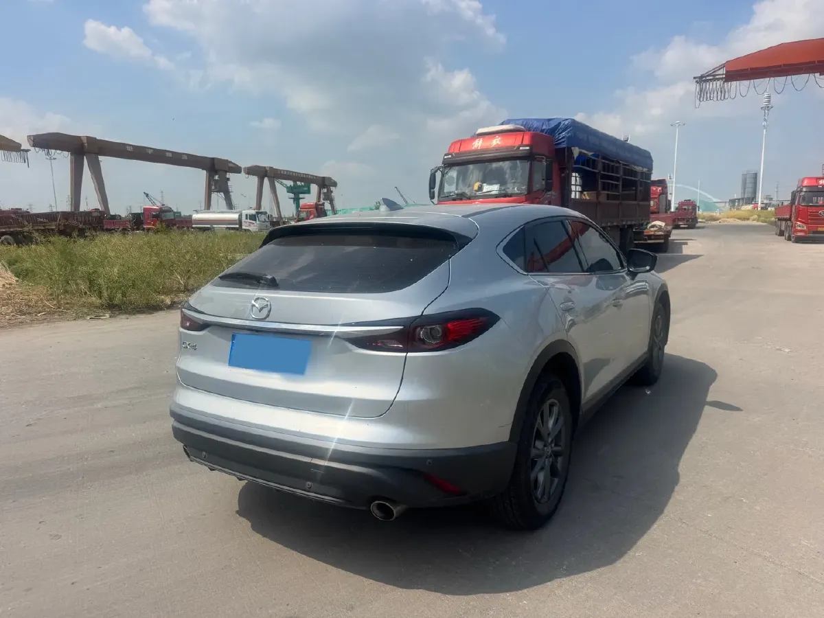 2021 Mazda CX-4 2.0L 158HP L4 6AT,autocango,china used car exporter,china ev exporter,chinese used car exporter,chinese used ev exporter