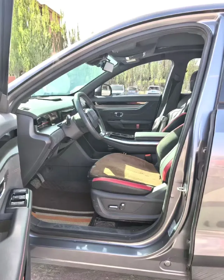 2022 Jetour DASHING 1.6T 197HP L4 7DCT,autocango,china used car exporter,china ev exporter,chinese used car exporter,chinese used ev exporter