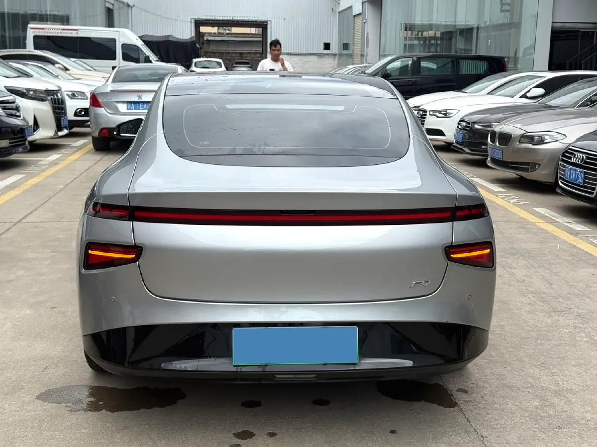 2021 Xpeng P7 BEV 60.2KWH,autocango,china used car exporter,china ev exporter,chinese used car exporter,chinese used ev exporter