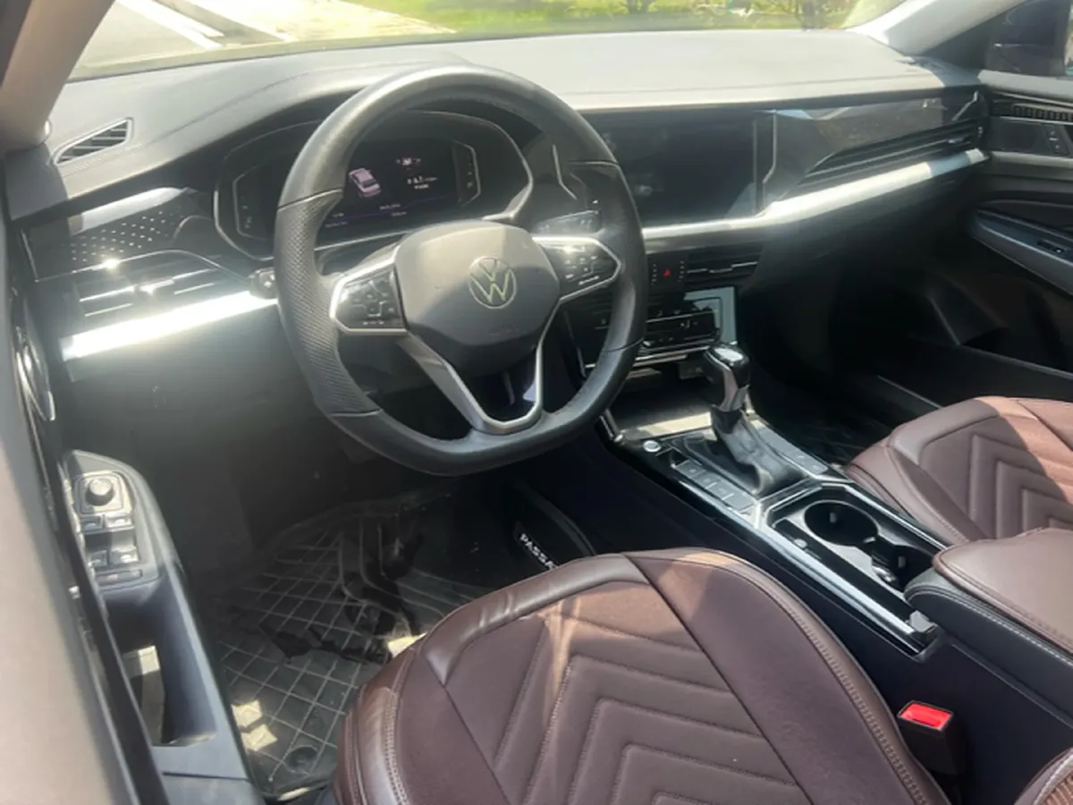 2023 Volkswagen Passat 2.0T 186HP L4 7DCT,autocango,china used car exporter,china ev exporter,chinese used car exporter,chinese used ev exporter