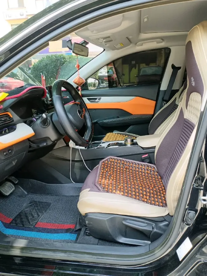 2023 DongFeng Aeolus YiXuan 1.5L 125HP L4 6DCT,autocango,china used car exporter,china ev exporter,chinese used car exporter,chinese used ev exporter