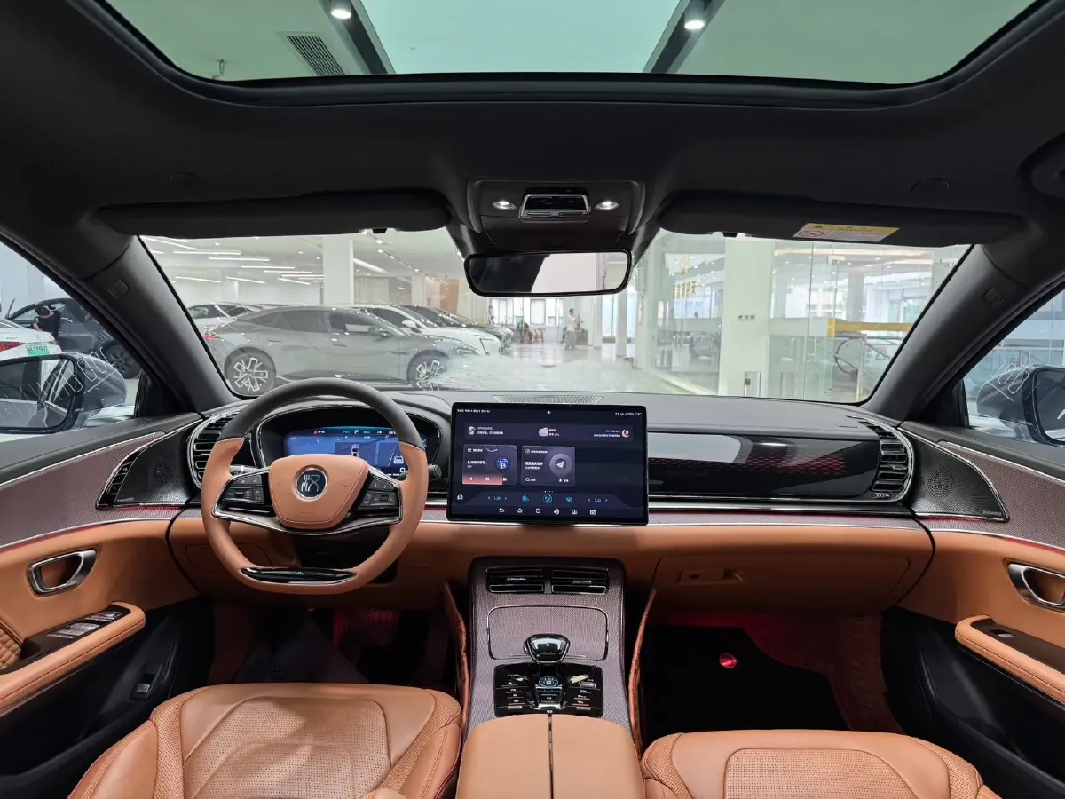 2022 Volkswagen Tiguan L 2.0T 186HP L4 7DCT,autocango,china used car exporter,china ev exporter,chinese used car exporter,chinese used ev exporter