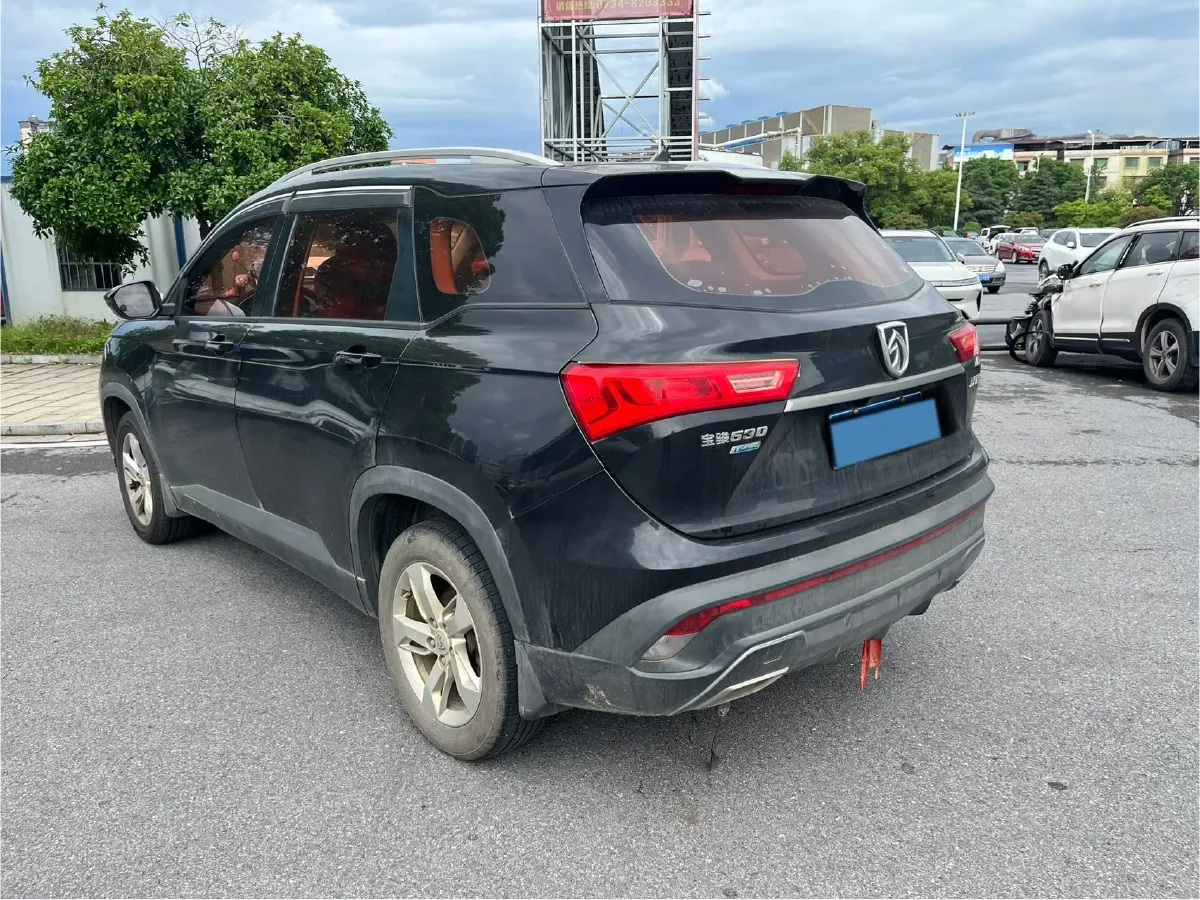 2018 BaoJun 530 1.5T 150HP L4 6MT,autocango,china used car exporter,china ev exporter,chinese used car exporter,chinese used ev exporter