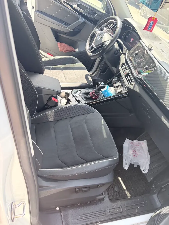 2019 Volkswagen Tayron 2.0T 186HP L4 7DCT,autocango,china used car exporter,china ev exporter,chinese used car exporter,chinese used ev exporter