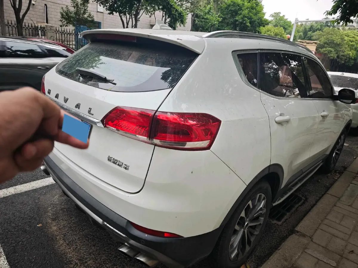 2018 Haval H6 2.0T 197HP L4 7DCT,autocango,china used car exporter,china ev exporter,chinese used car exporter,chinese used ev exporter