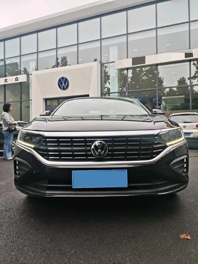 2025 Volkswagen Passat 1.4T 150HP L4 7DCT,autocango,china used car exporter,china ev exporter,chinese used car exporter,chinese used ev exporter