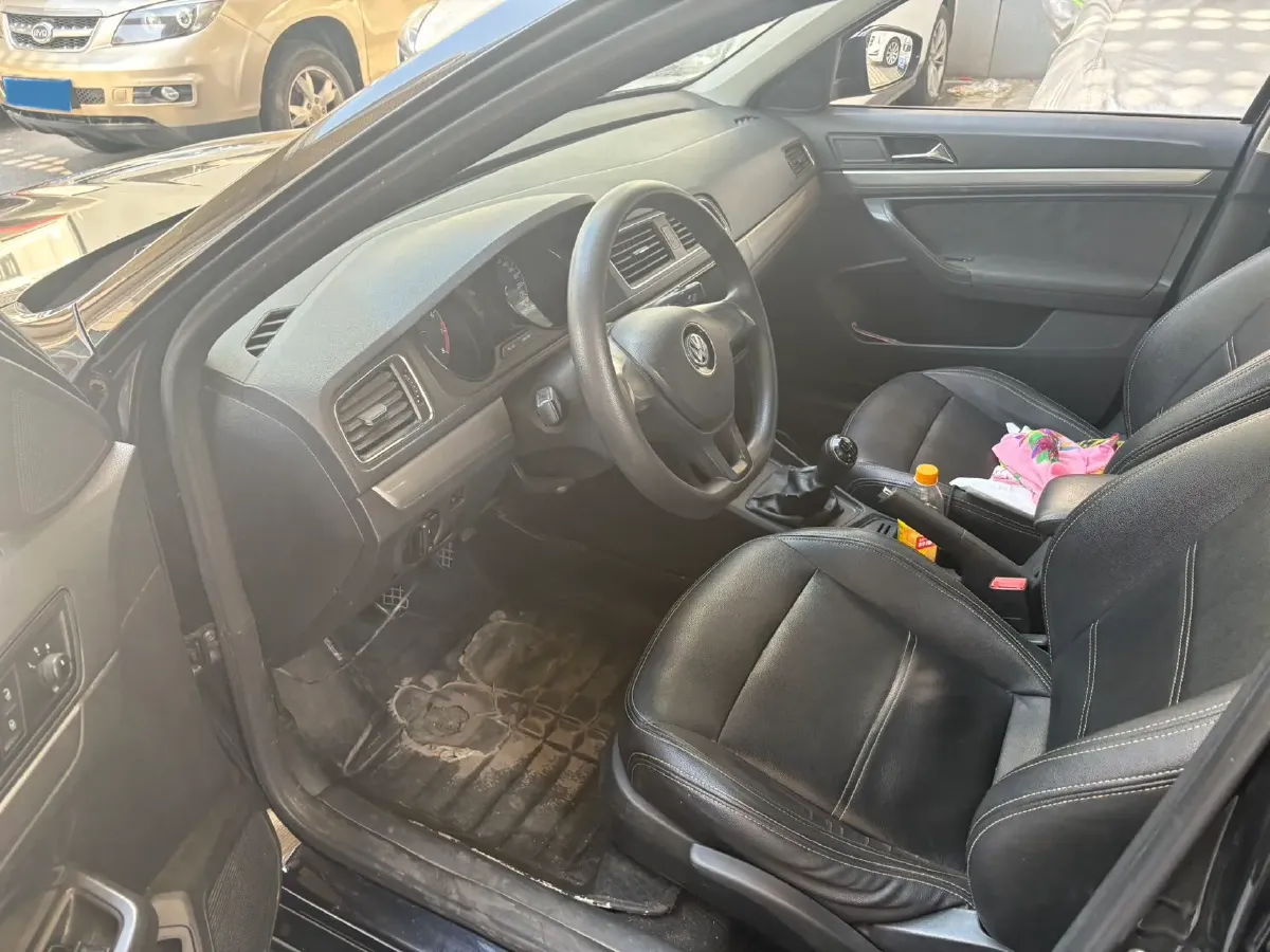 2017 Buick Excelle 1.5L 114HP L4 5MT,autocango,china used car exporter,china ev exporter,chinese used car exporter,chinese used ev exporter
