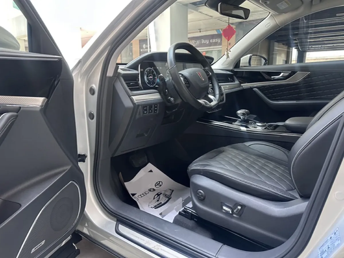 2019 HongQi HS5 2.0T 224HP L4 6AT,autocango,china used car exporter,china ev exporter,chinese used car exporter,chinese used ev exporter
