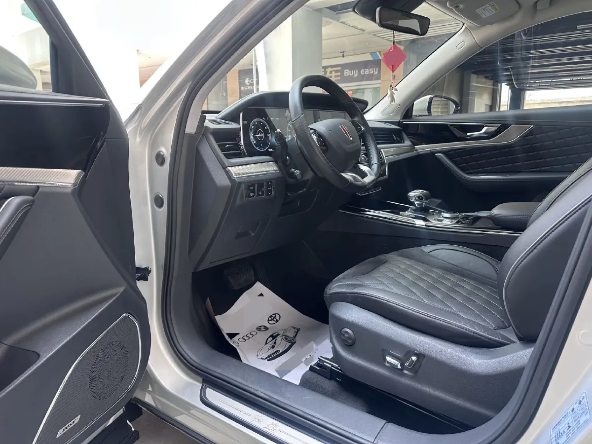 2019 HongQi HS5 2.0T 224HP L4 6AT,autocango,china used car exporter,china ev exporter,chinese used car exporter,chinese used ev exporter