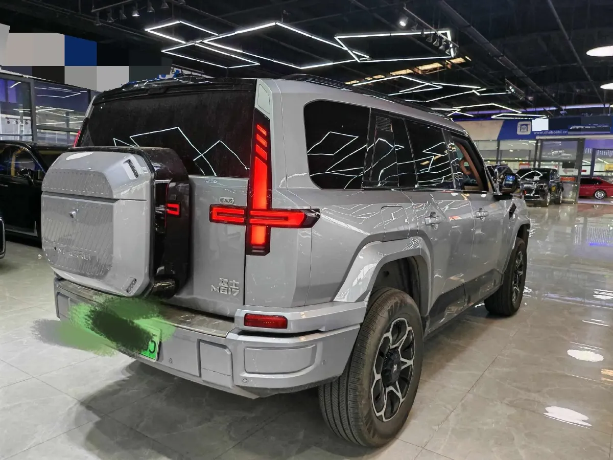 2025 M Hero WarriorM817 1.5T 197HP L4 2DHT PHEV,autocango,china used car exporter,china ev exporter,chinese used car exporter,chinese used ev exporter